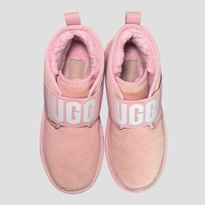UGG Women’s Neumel II Graphic booties in ballerina pink